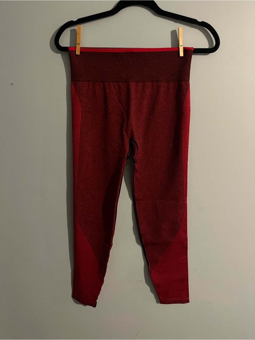 PINK Victoria's Secret Deep Red Seamless Leggings high waisted size medium